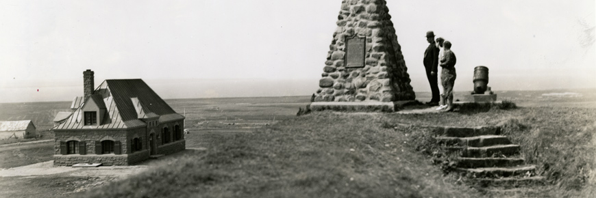 Une ancienne image du fort et du musée durant les années 1920