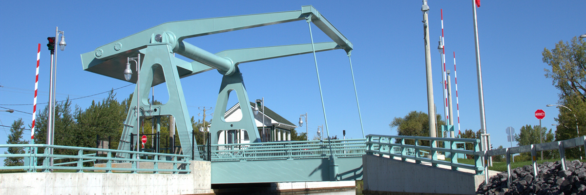 Lift bridge at Chambly Canal