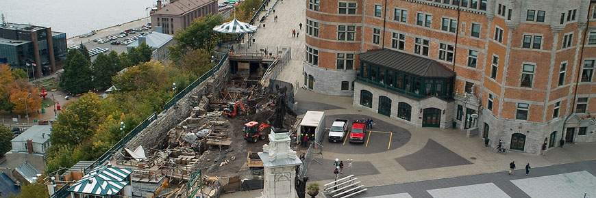 Construction site on the Dufferin Terrace while building the Saint-Louis Forts and Châteaux National Historic Site