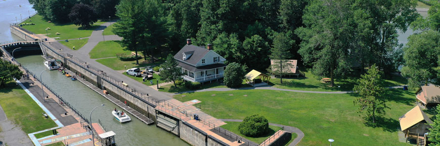  The Saint-Ours Canal National Historic Site during the summer.
