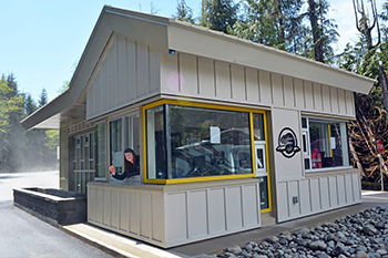 The new entrance kiosk and entrance area allows visitors to by-pass the line-up if they have already registered at the campground.