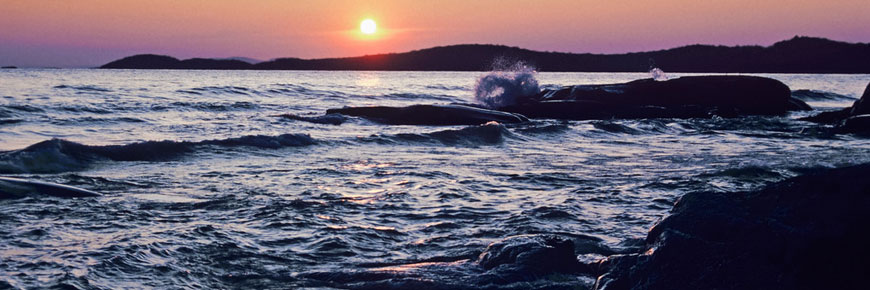 	Sunset over Lake Superior in Pukaskwa National Park. 