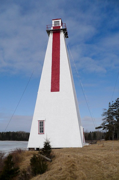 Phare d'Annandale, alignement postérieur (© Fisheries and Oceans Canada | Pêches et Océans Canada)