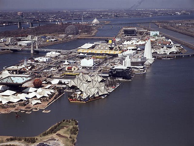 Photograph depicts an aerial view over Ile-Notre-Dame at Expo 67 in Montreal. © Bibliothèque et Archives Canada | Library and Archives Canada / e000990825