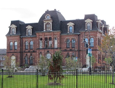 Truro Old Normal College main elevation. © Christine Boucher, Agence Parcs Canada / Parks Canada Agency, 2017.